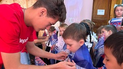 В школе Ахтубинска прошло торжественное посвящение в движение «Орлята России»