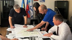 Астраханское правительство контролирует работы в ахтубинском парке «Лётный»