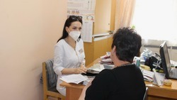 Областные онкологи провели приём пациентов в Ахтубинске