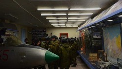 Ахтубинские кадеты в рамках экскурсии посетили воинские части 
