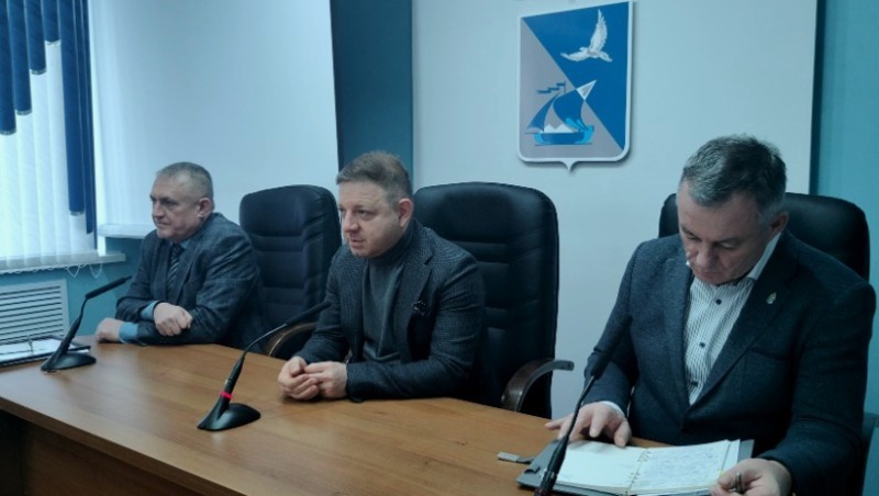 Министр сельского хозяйства обсудил ключевые вопросы с ахтубинскими фермерами 