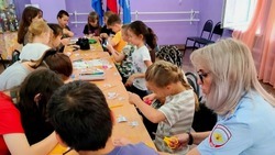 Госавтоинспекторы провели творческое занятие по безопасности в Ахтубинске 
