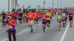 Ахтубинцы пробежали в поддержку спортсменов с особенностями здоровья