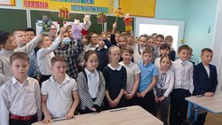 Ахтубинские школьники приняли участие в квесте по произведениям Сергея Михалкова 