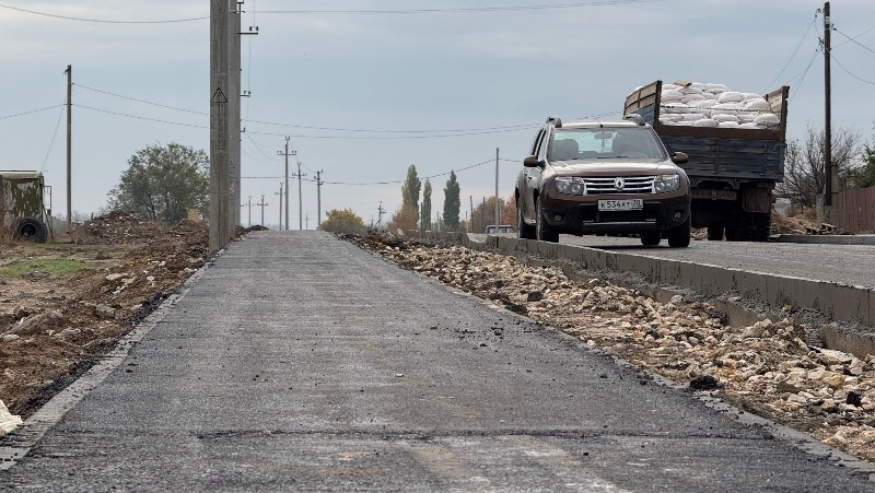 В Ахтубинске завершается строительство объездной дороги