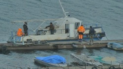 В Ахтубинске всплыл затонувший катер «Бурлак»