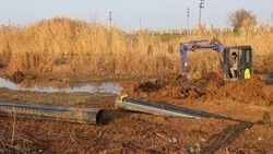 В Ахтубинске завершается замена аварийного участка магистрального водопровода