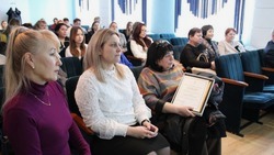 Ахтубинцев наградили за вклад в избирательный процесс 